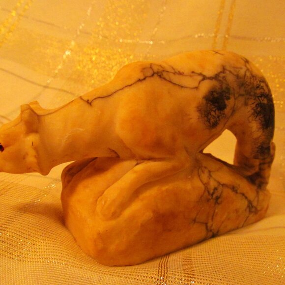 ALABASTER GLASS EYES STATUEFOX DAMAGED SELLING AS IS.